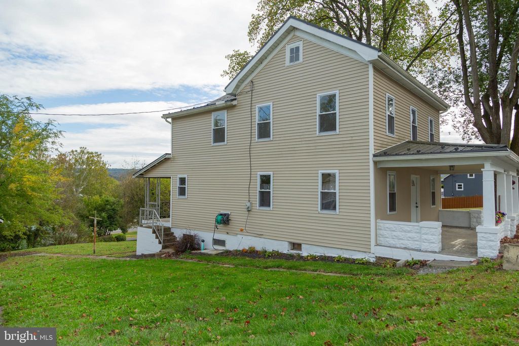 Photo of 1373 Main Street, PORT TREVORTON, PA 17864 (MLS # PASY2002516)