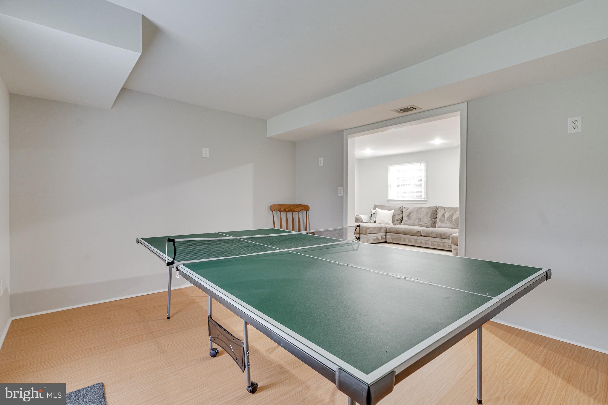 WESTBURY HEIGHTS - Residential