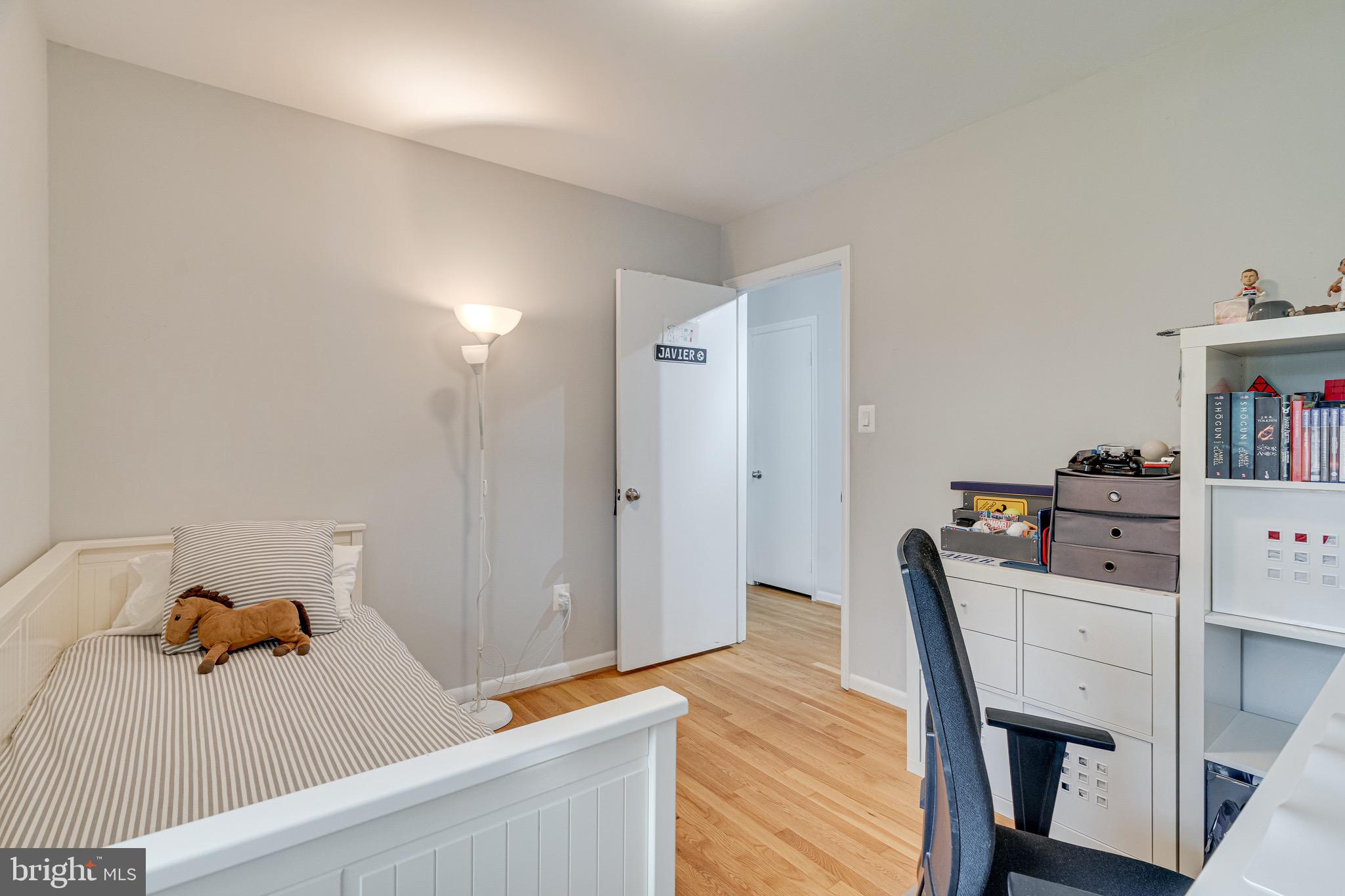 WESTBURY HEIGHTS - Residential