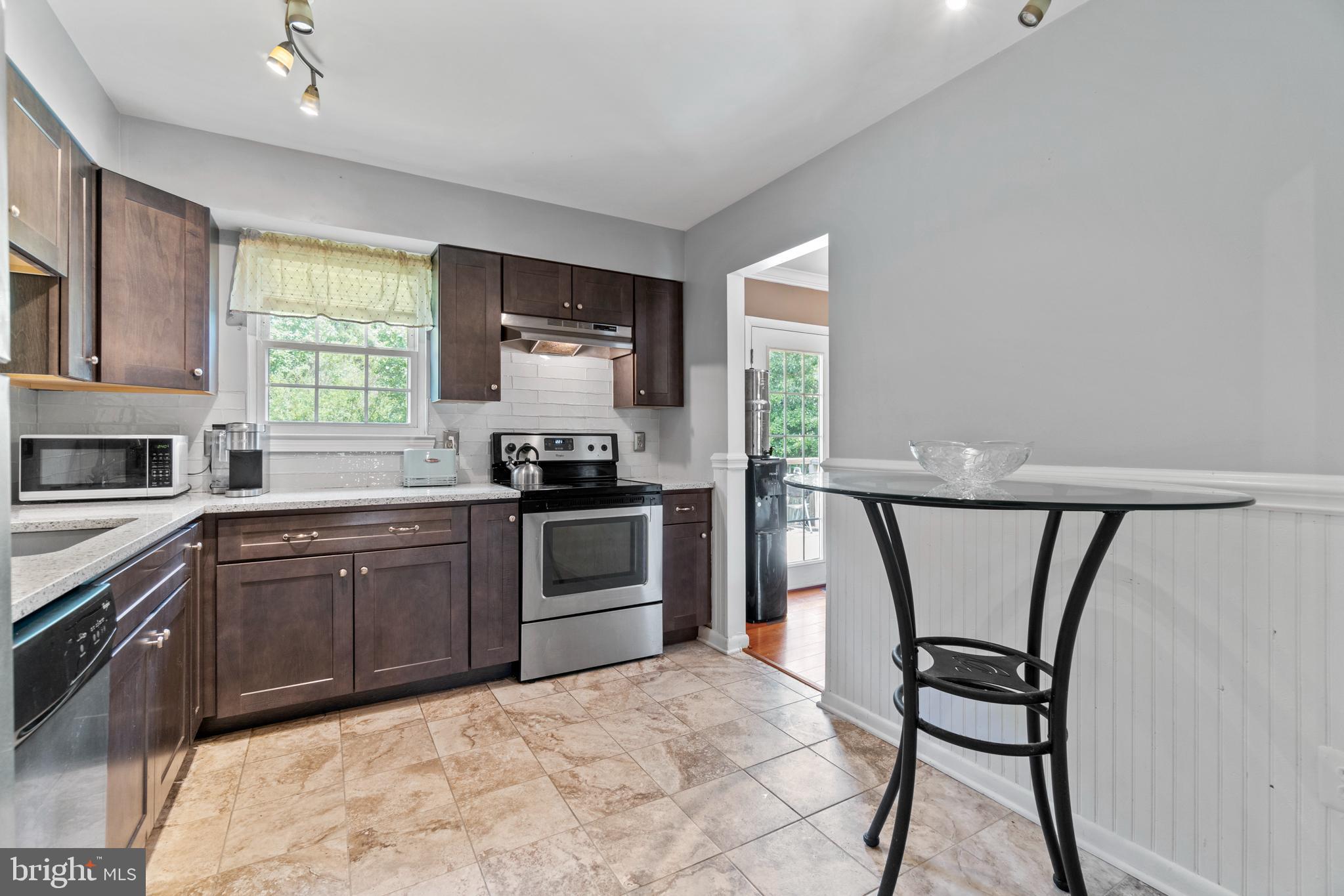 DALE CITY - Residential