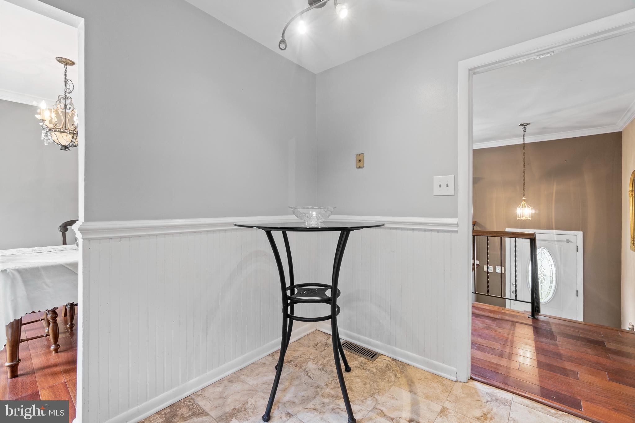 DALE CITY - Residential