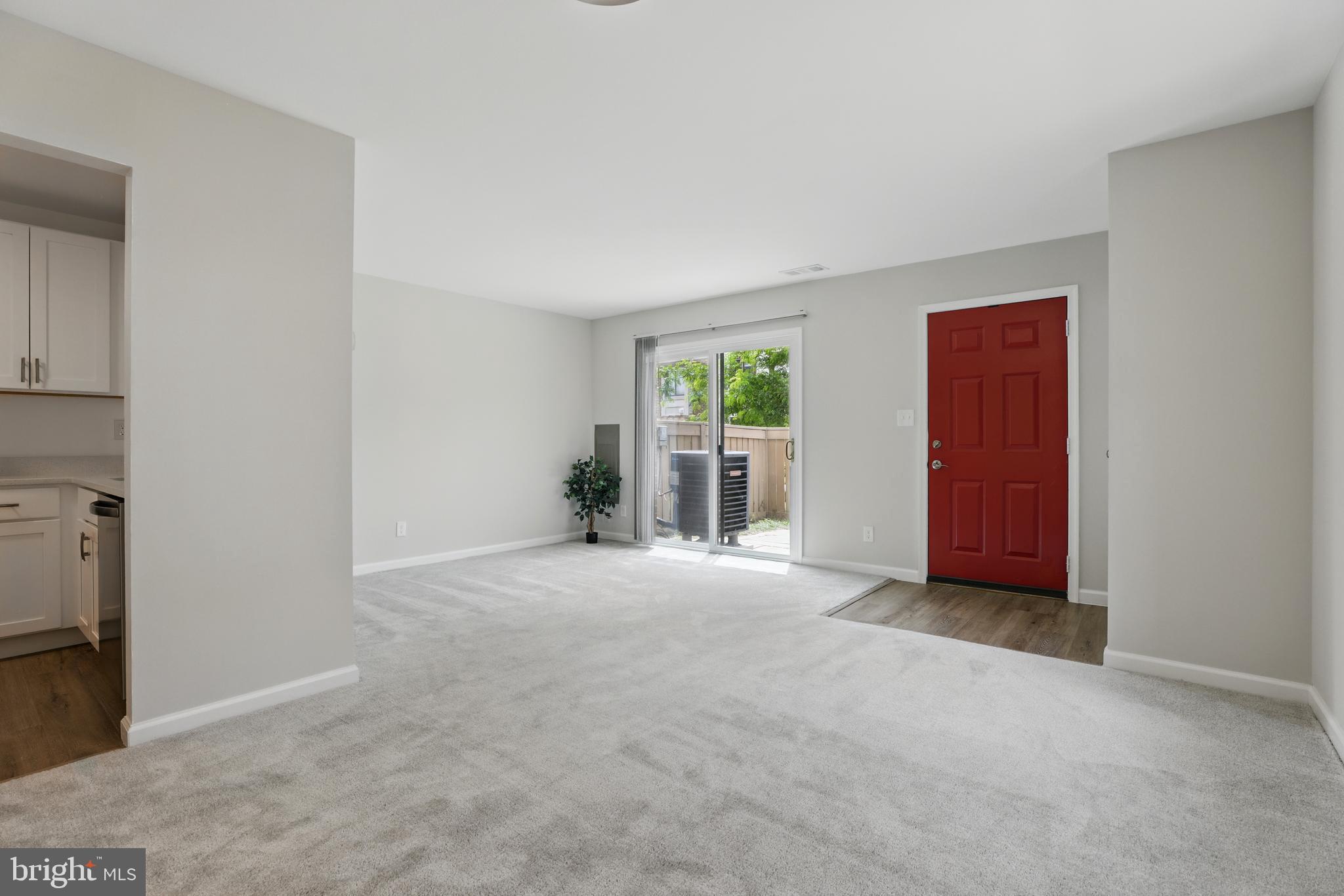 9928 BROOKRIDGE COURT