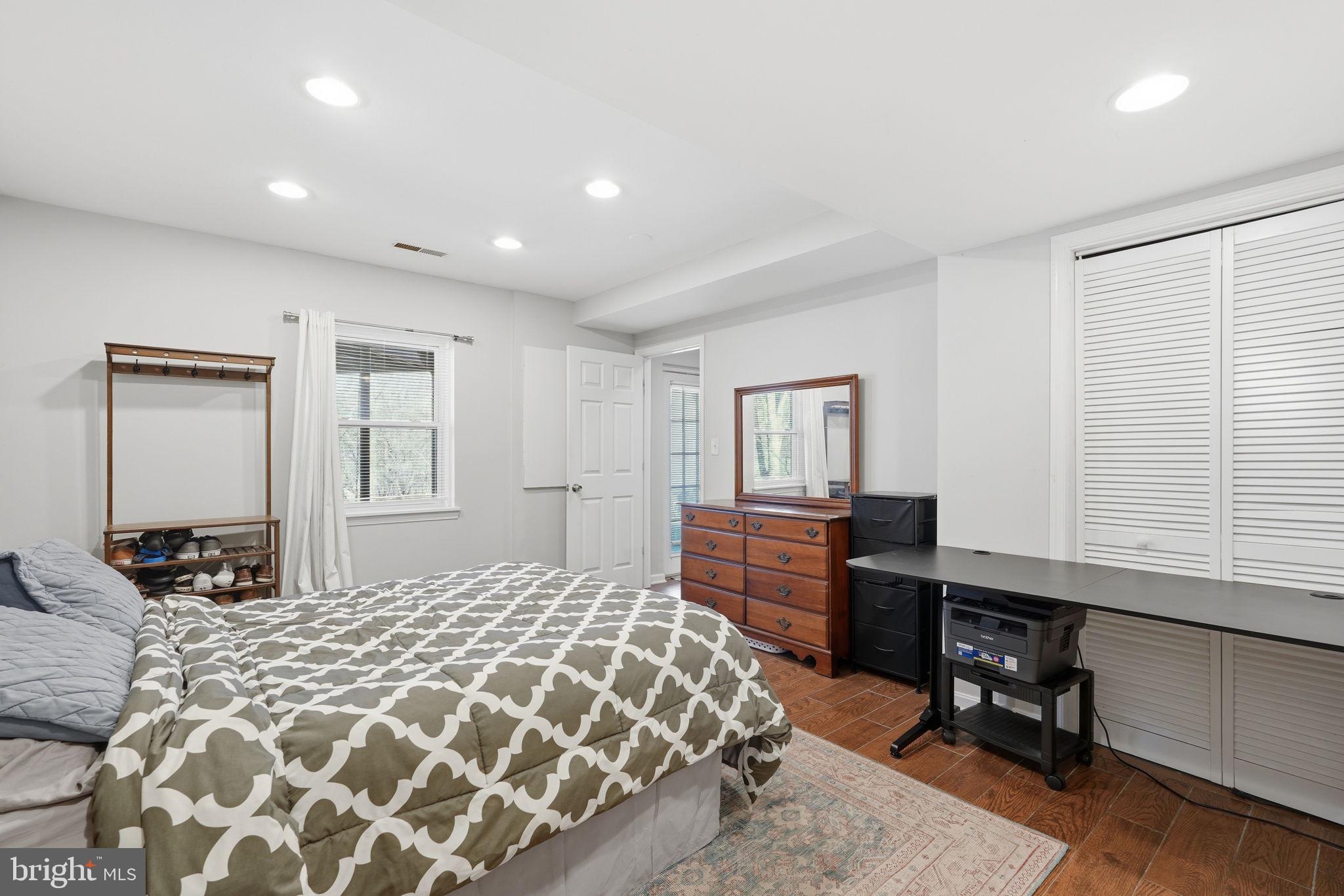 SOMERSET AT WESTRIDGE - Residential