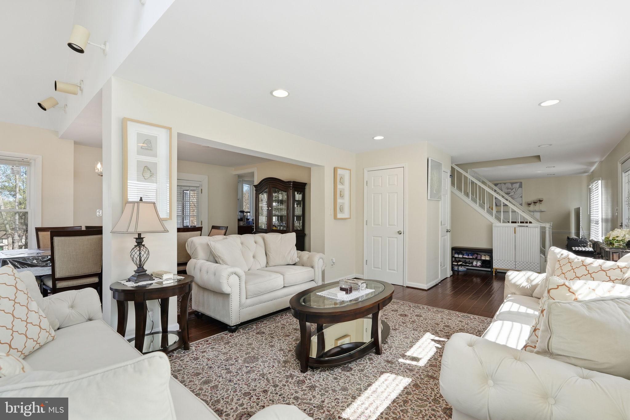 SOMERSET AT WESTRIDGE - Residential