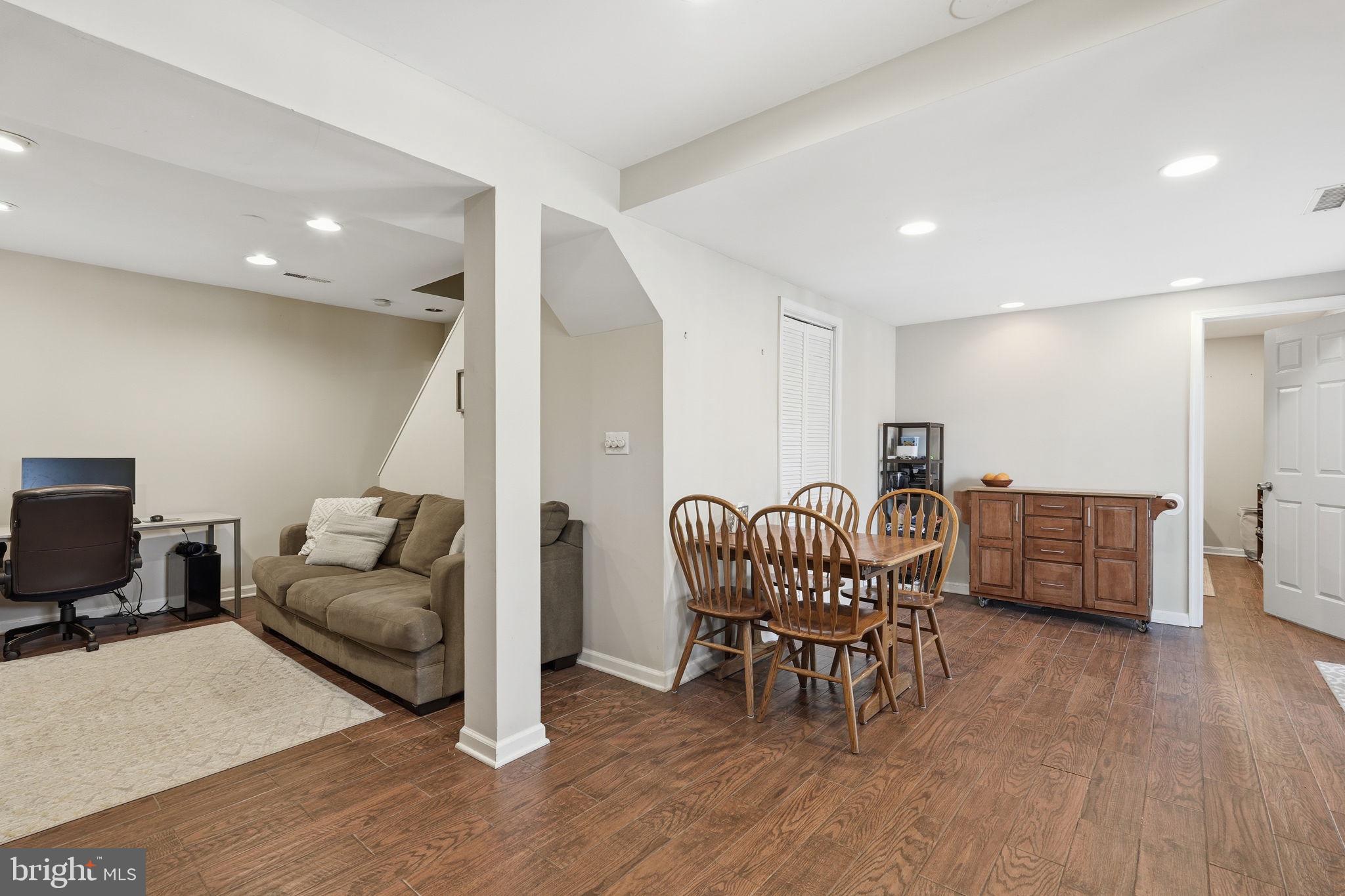 SOMERSET AT WESTRIDGE - Residential