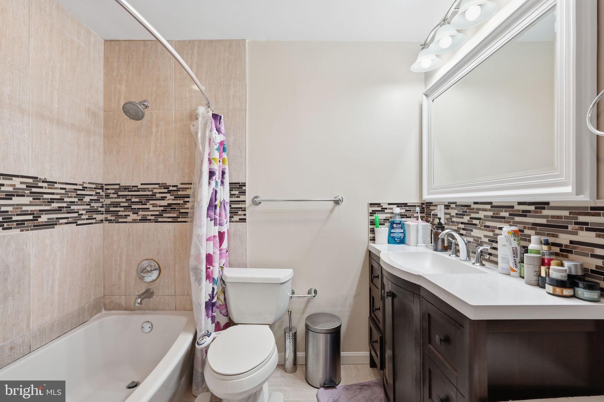 SOMERSET AT WESTRIDGE - Residential