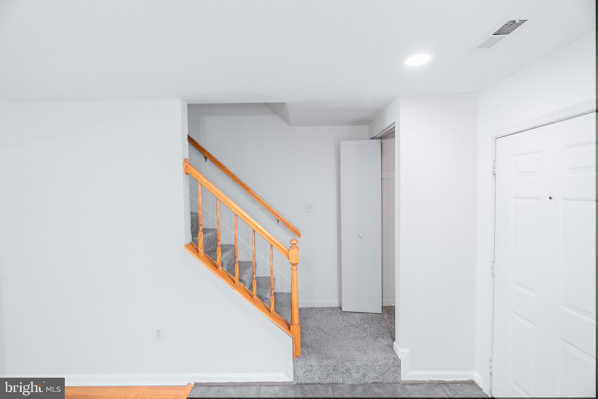 TANGLEWOOD - Residential