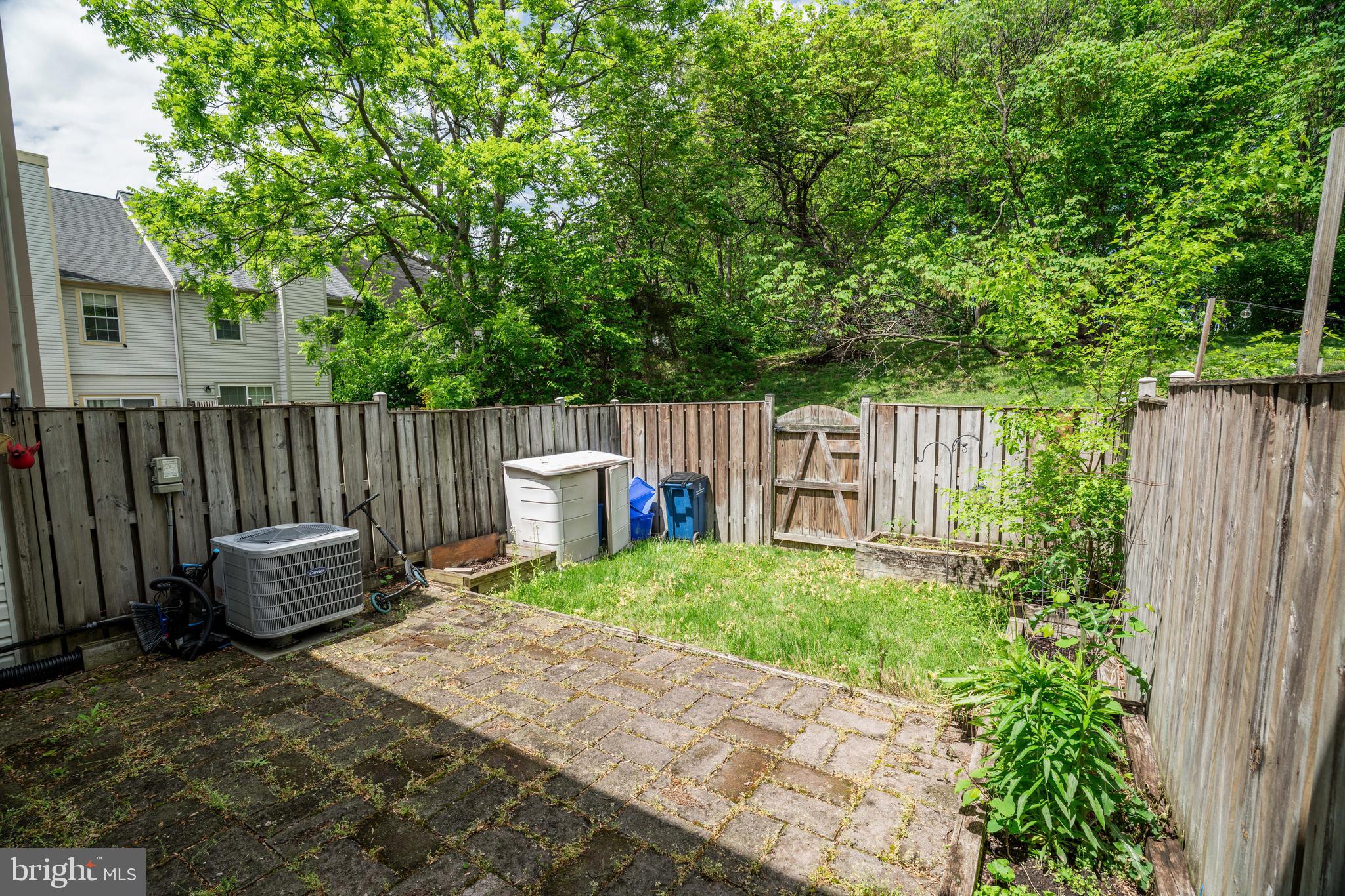 TANGLEWOOD - Residential