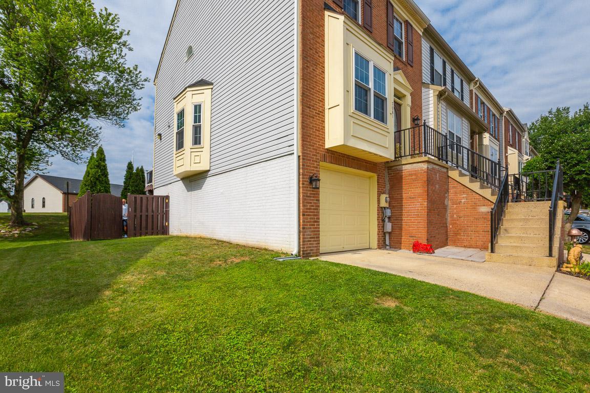 FOXCROFT - Residential