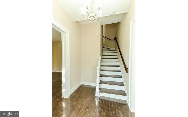 MOUNT WASHINGTON - Residential Lease