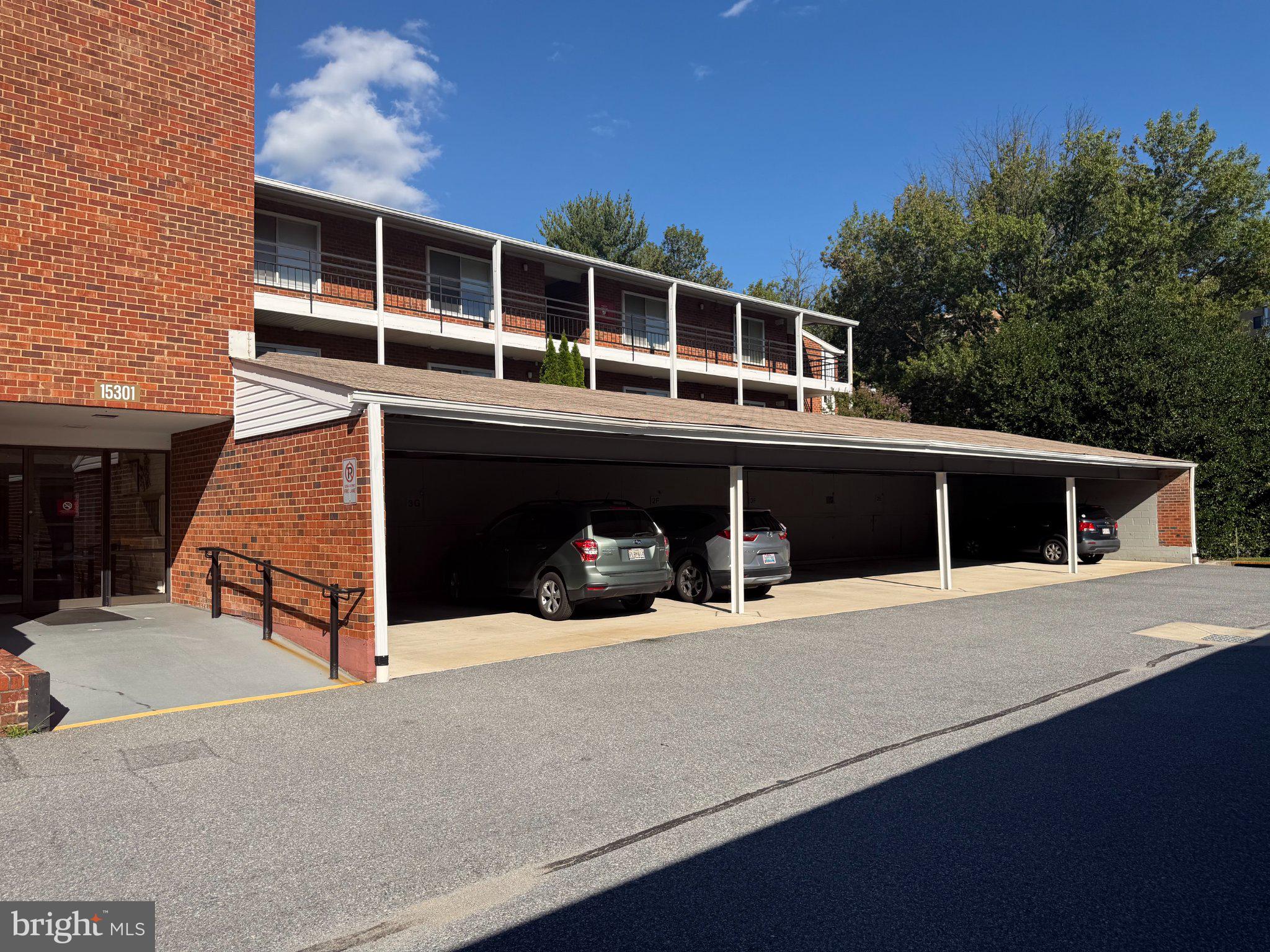 15301 WALLBROOK COURT 48-3F