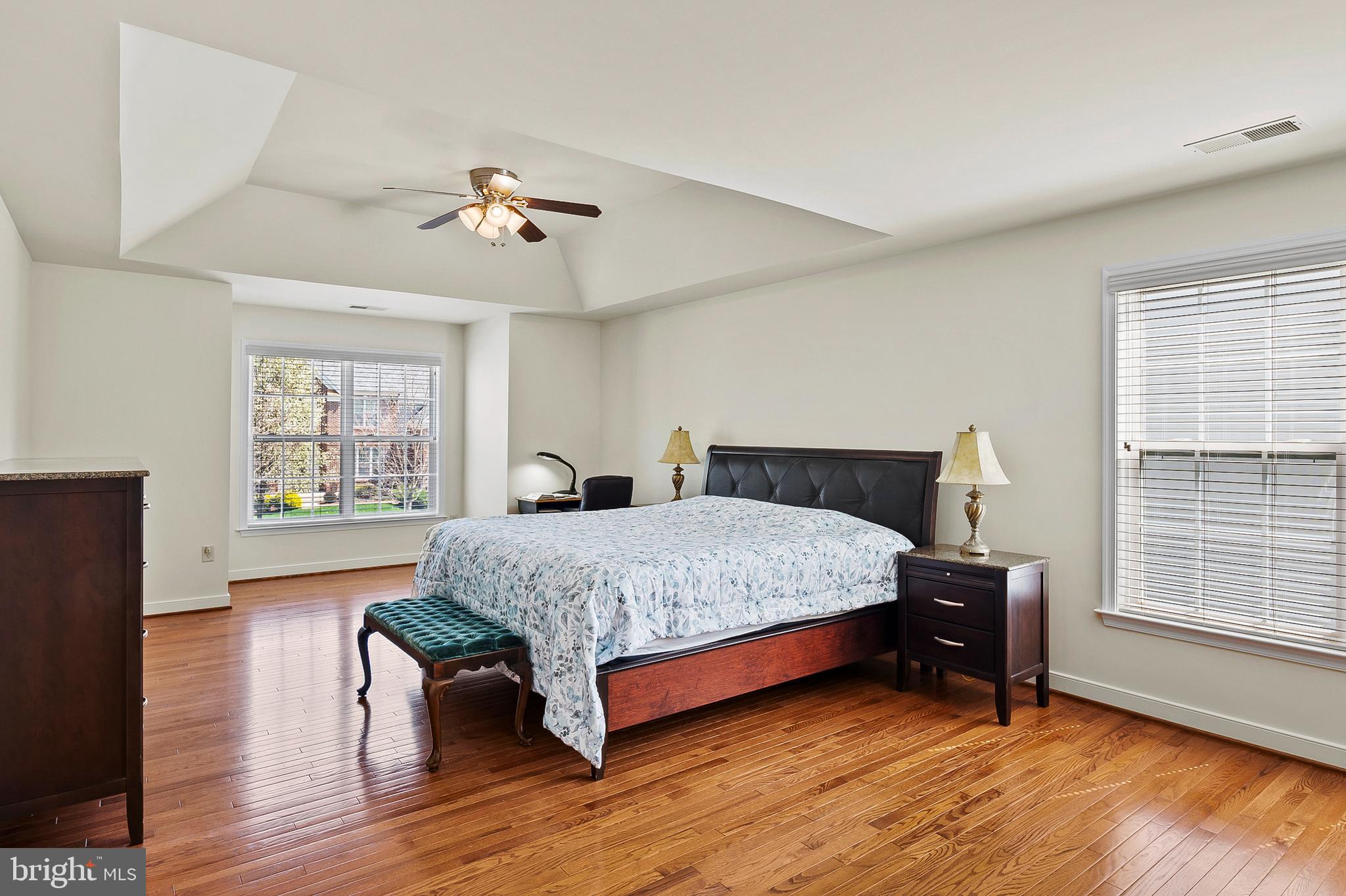 AMBER MEADOWS - Residential