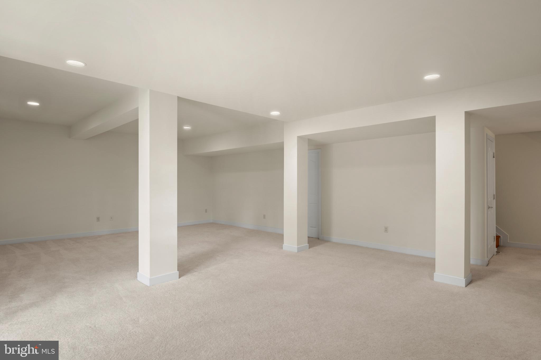 AMBER MEADOWS - Residential