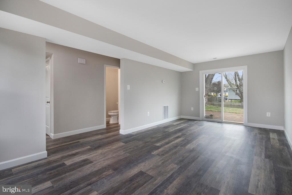 DALE CITY - Residential