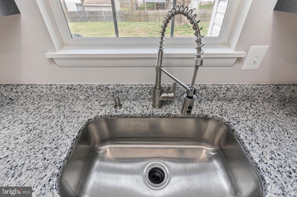 DALE CITY - Residential