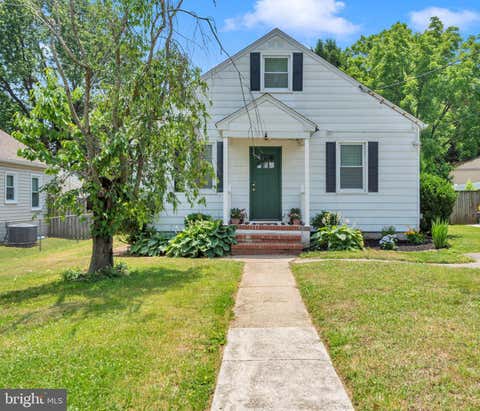 Homes For Sale - 113 S 2nd Avenue<br/> GLEN BURNIE, MD 21061