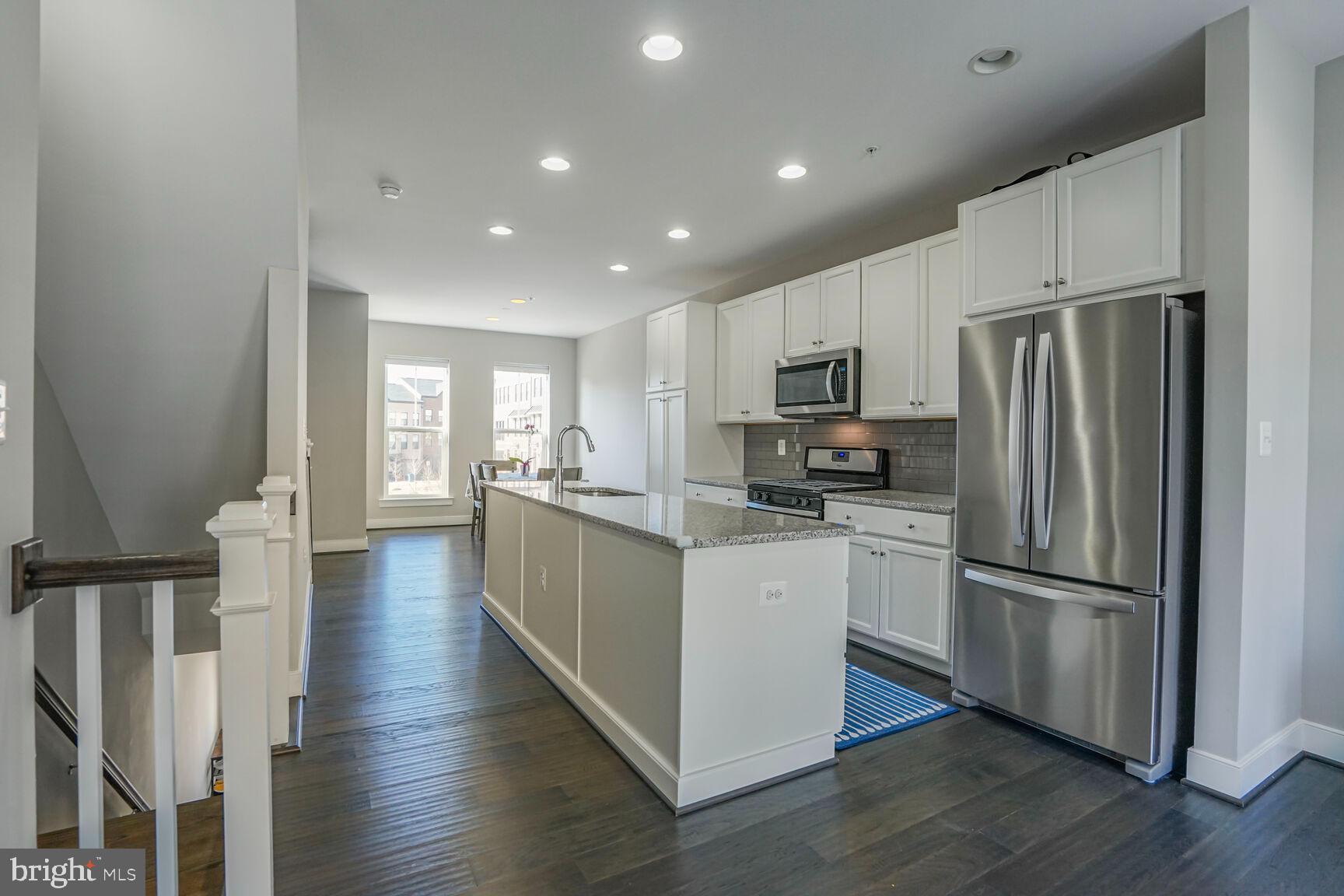 BRAMBLETON TOWN CENTER SOUTH - Residential