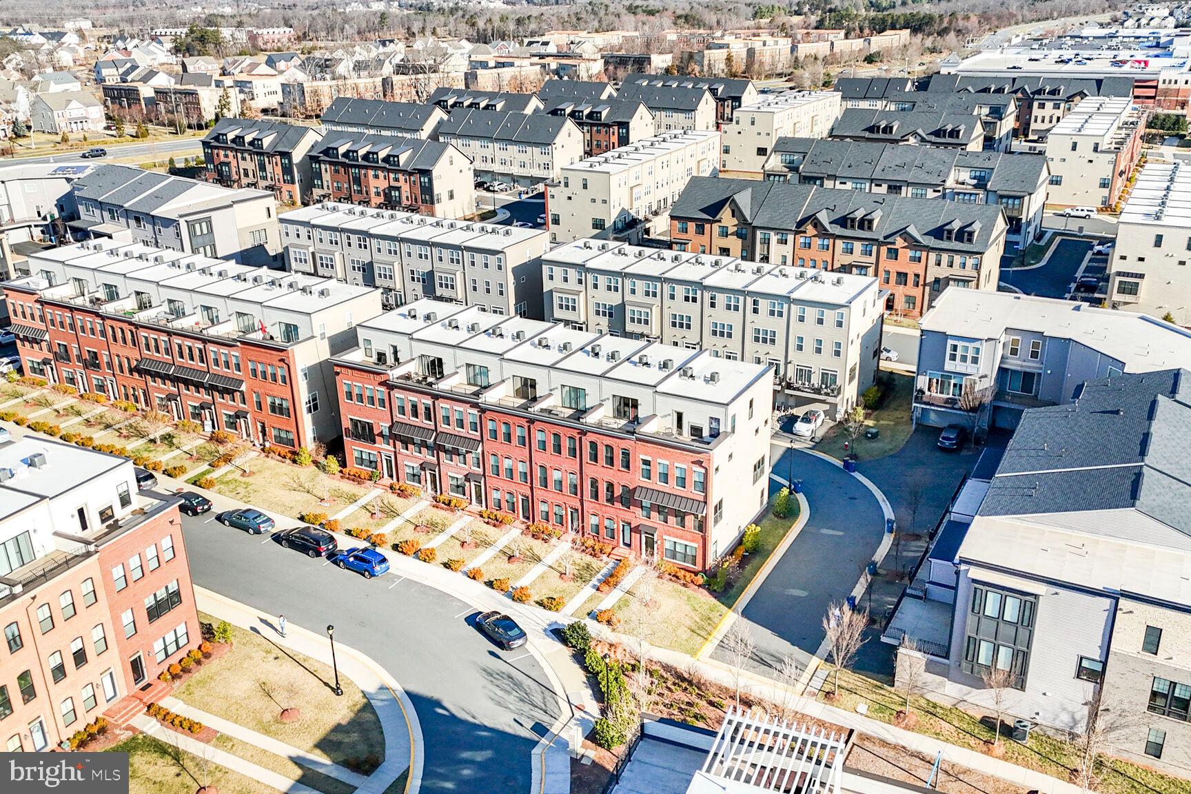 BRAMBLETON TOWN CENTER SOUTH - Residential