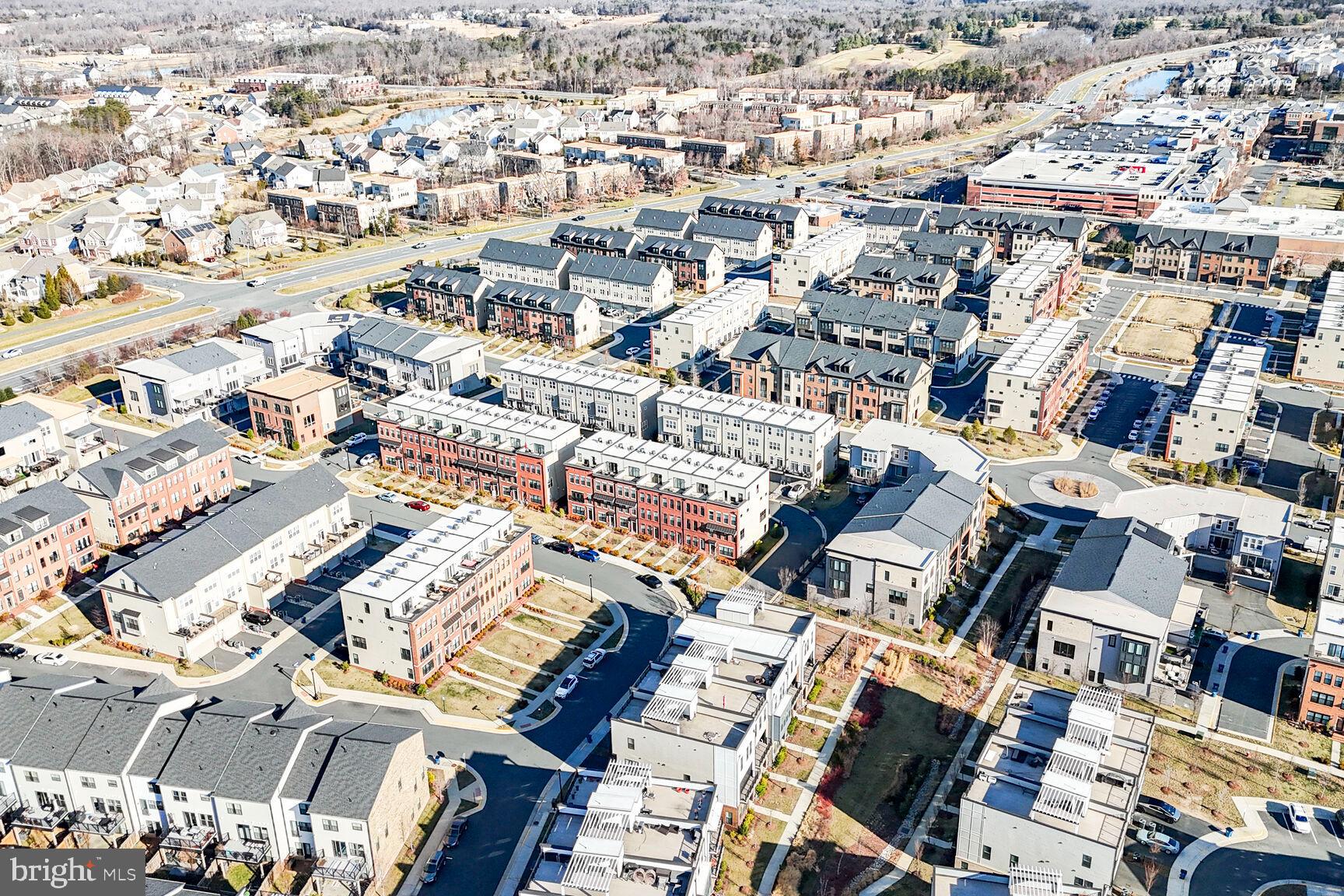 BRAMBLETON TOWN CENTER SOUTH - Residential
