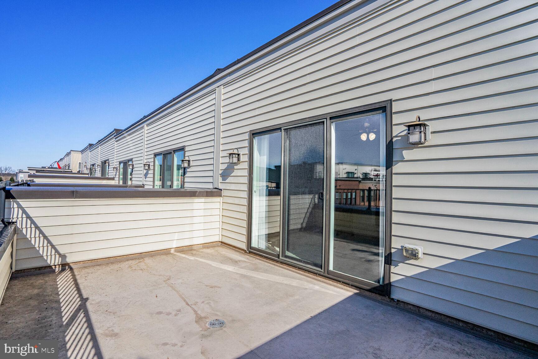 BRAMBLETON TOWN CENTER SOUTH - Residential