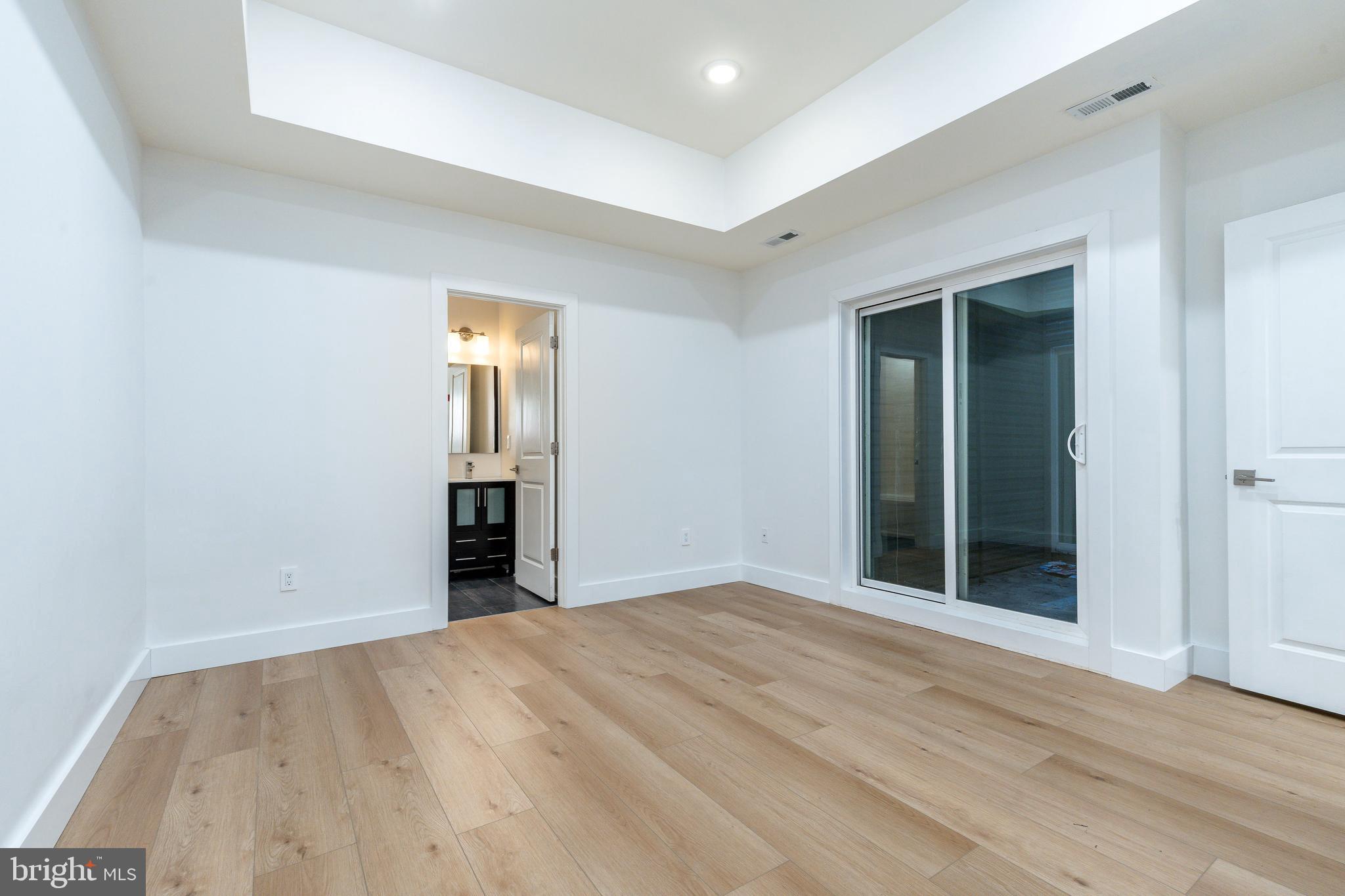 OLDE KENSINGTON - Residential