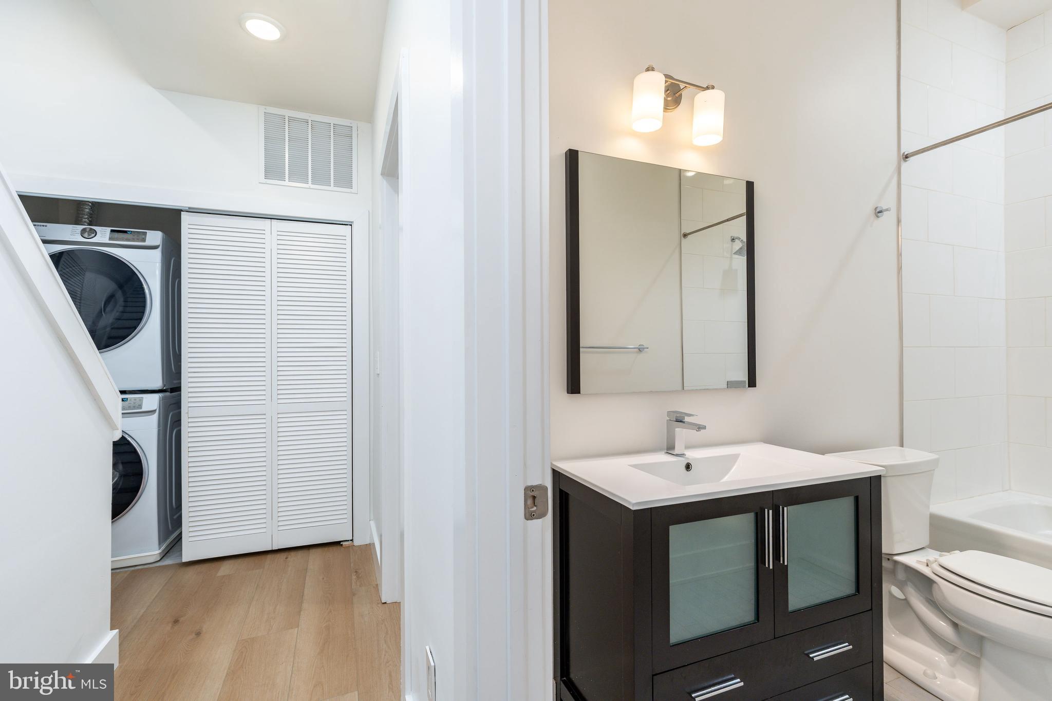 OLDE KENSINGTON - Residential