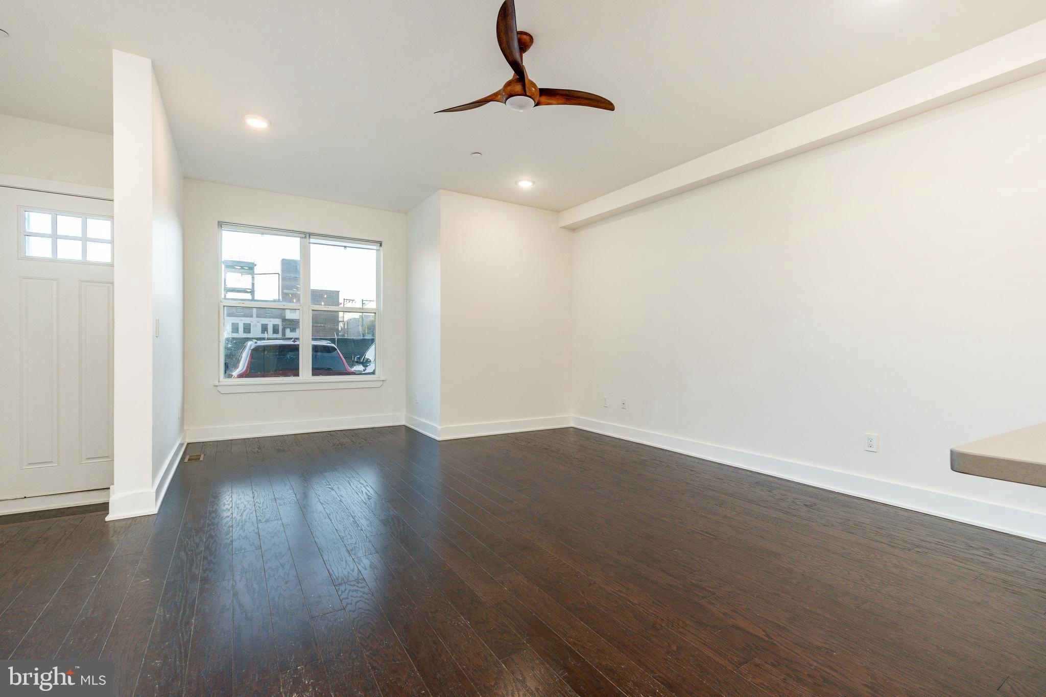 OLDE KENSINGTON - Residential