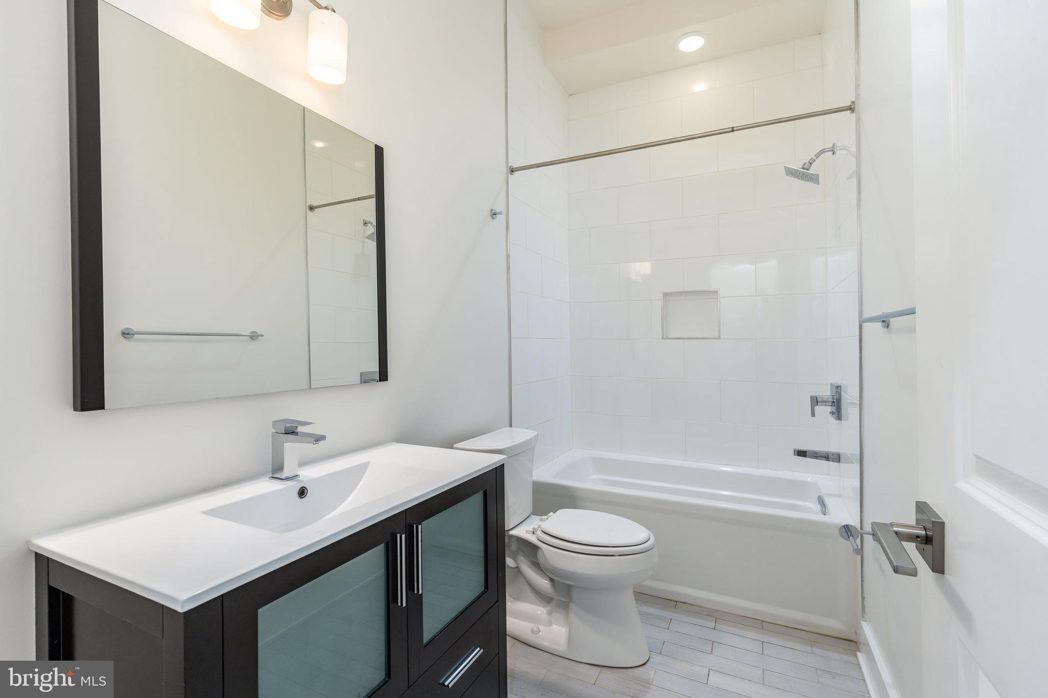 OLDE KENSINGTON - Residential