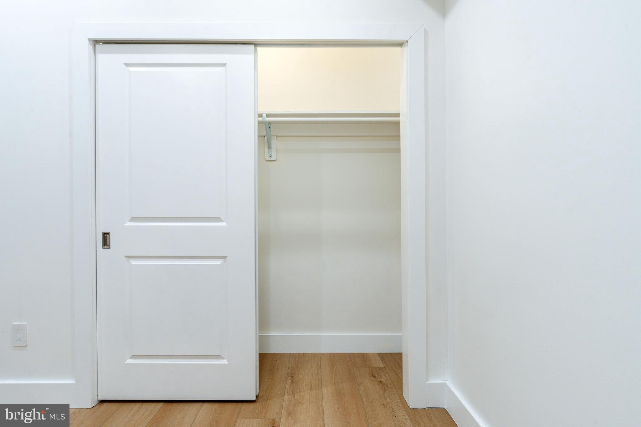 OLDE KENSINGTON - Residential