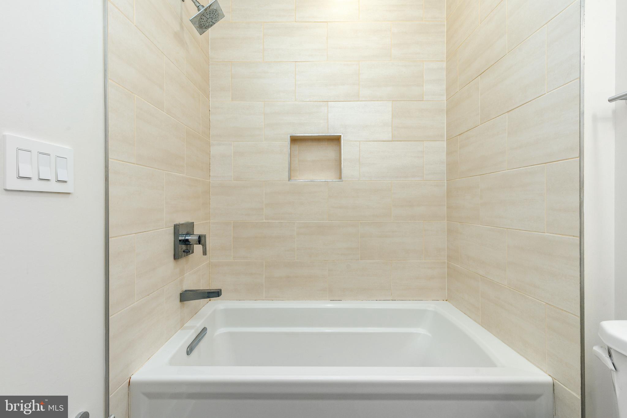 OLDE KENSINGTON - Residential