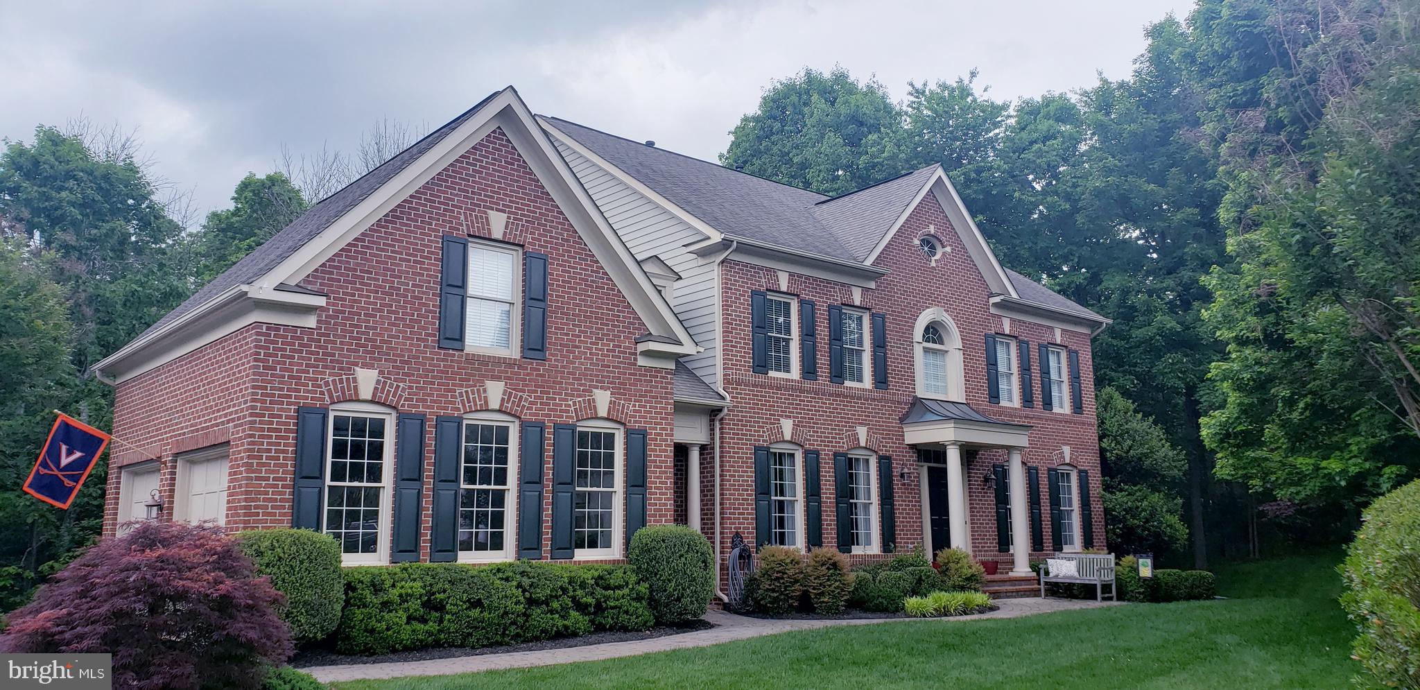 RIVER CREEK - Residential