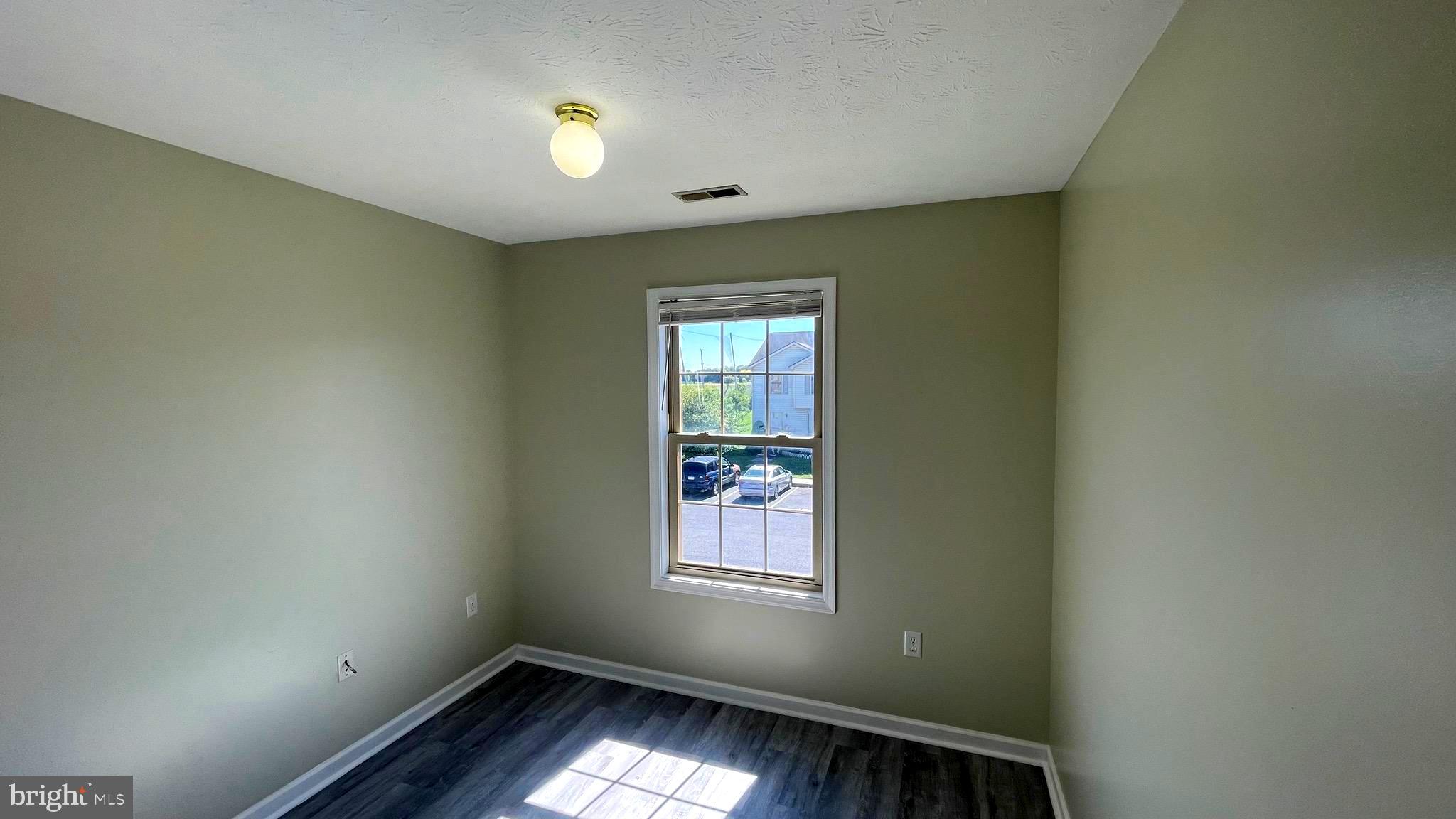 TABLER STATION MANOR - Residential