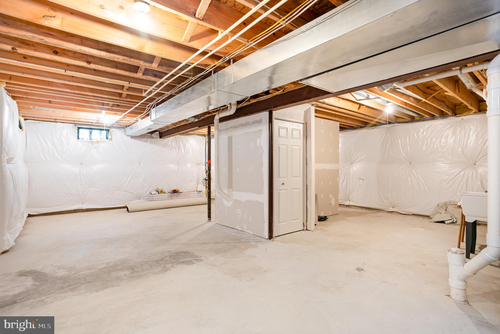 HICKORY OVERLOOK - Residential