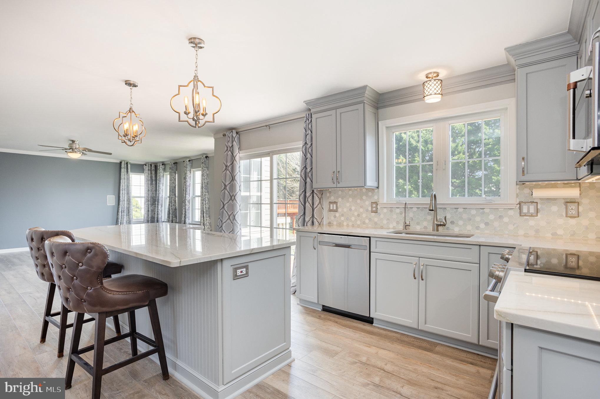 HICKORY OVERLOOK - Residential