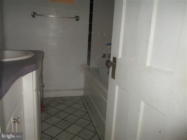 OAKENSHAWE - Residential