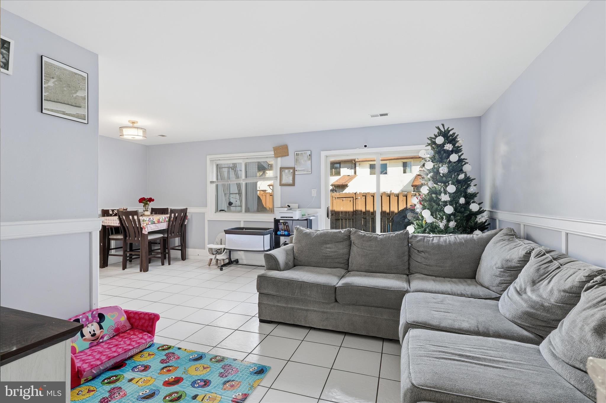 SUGARLAND RUN - Residential