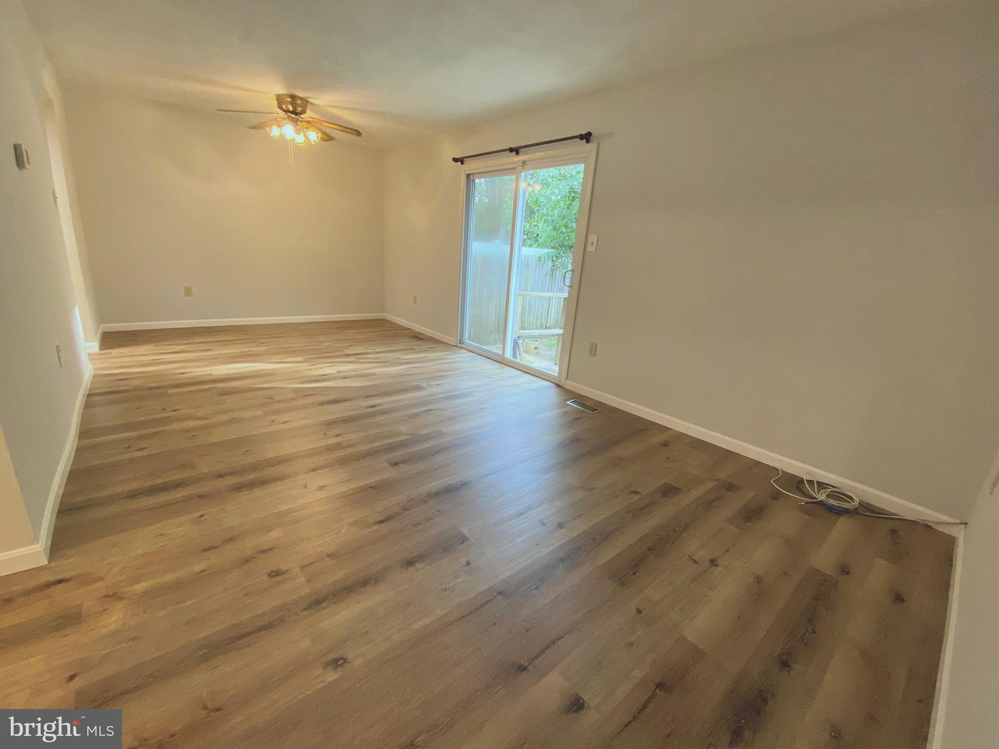 MAGOTHY ESTATES - Residential Lease