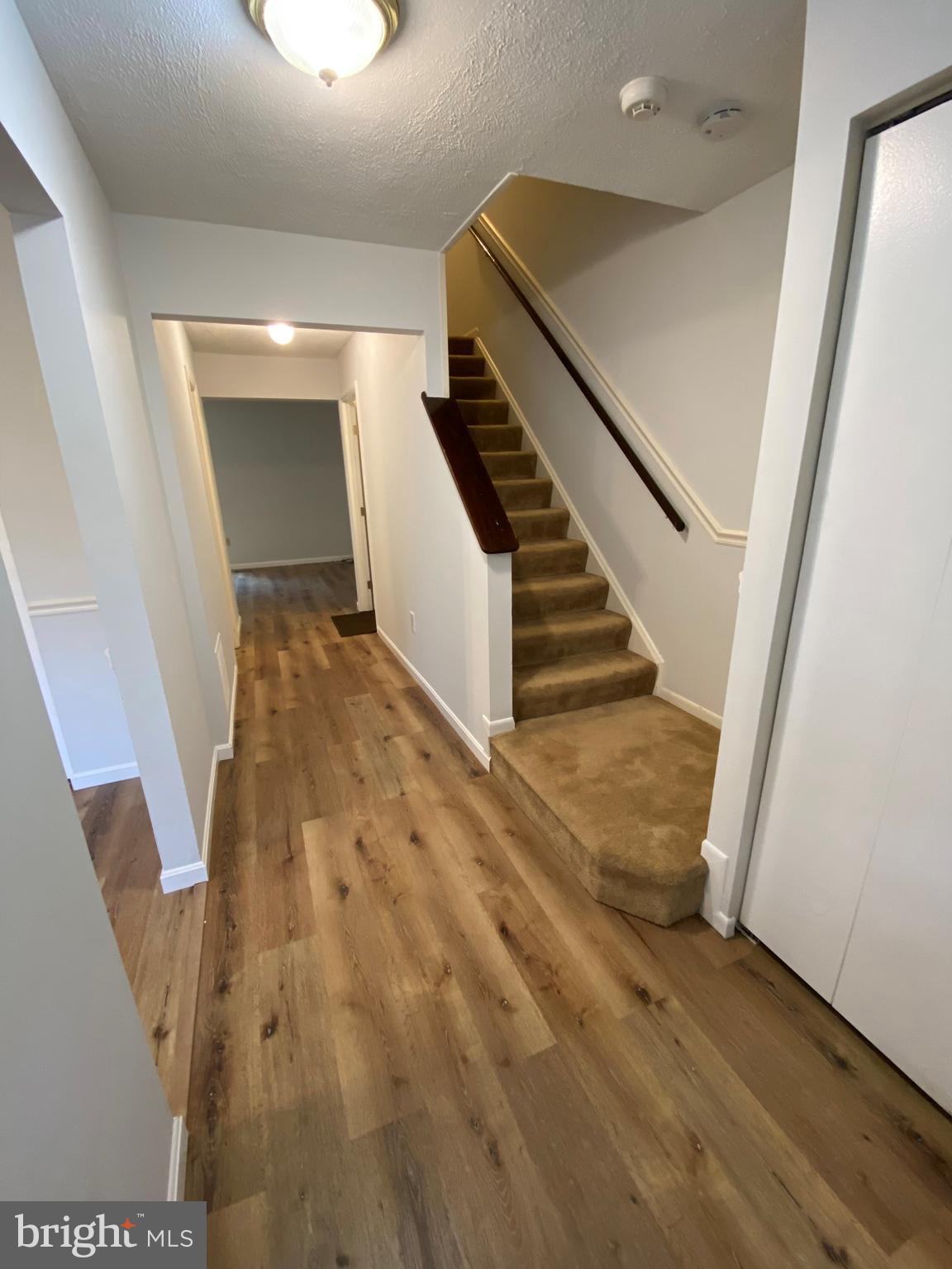 MAGOTHY ESTATES - Residential Lease