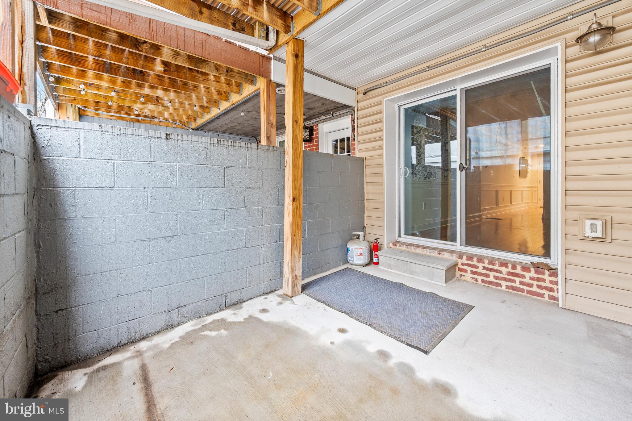 FELLS POINT HISTORIC DISTRICT - Residential Lease