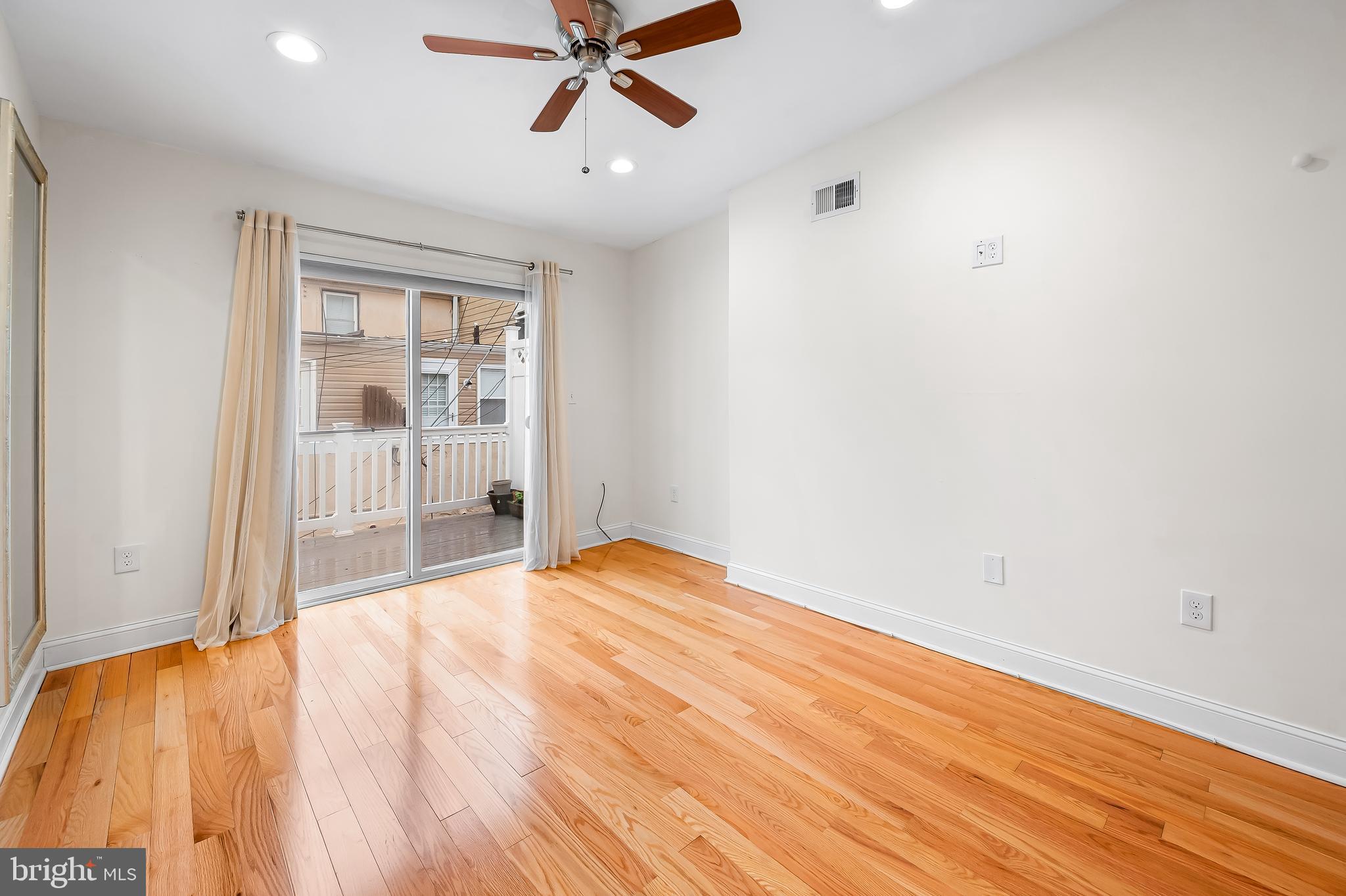 FELLS POINT HISTORIC DISTRICT - Residential Lease
