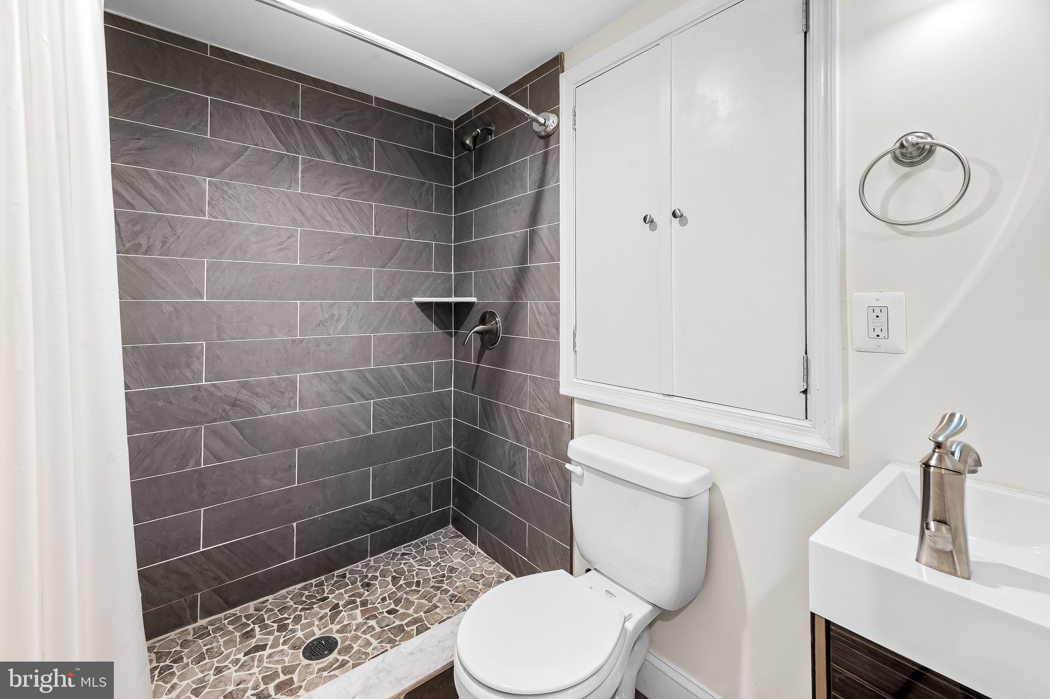 FELLS POINT HISTORIC DISTRICT - Residential Lease