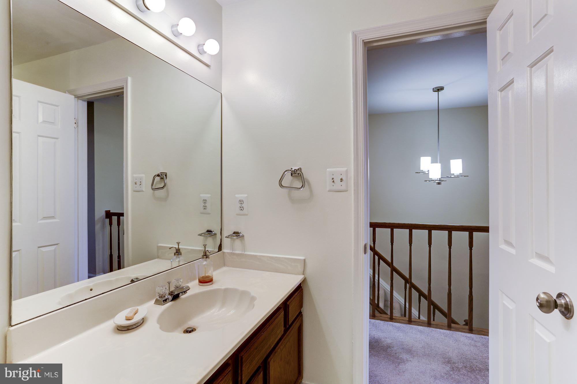 RUNNYMEADE - Residential Lease