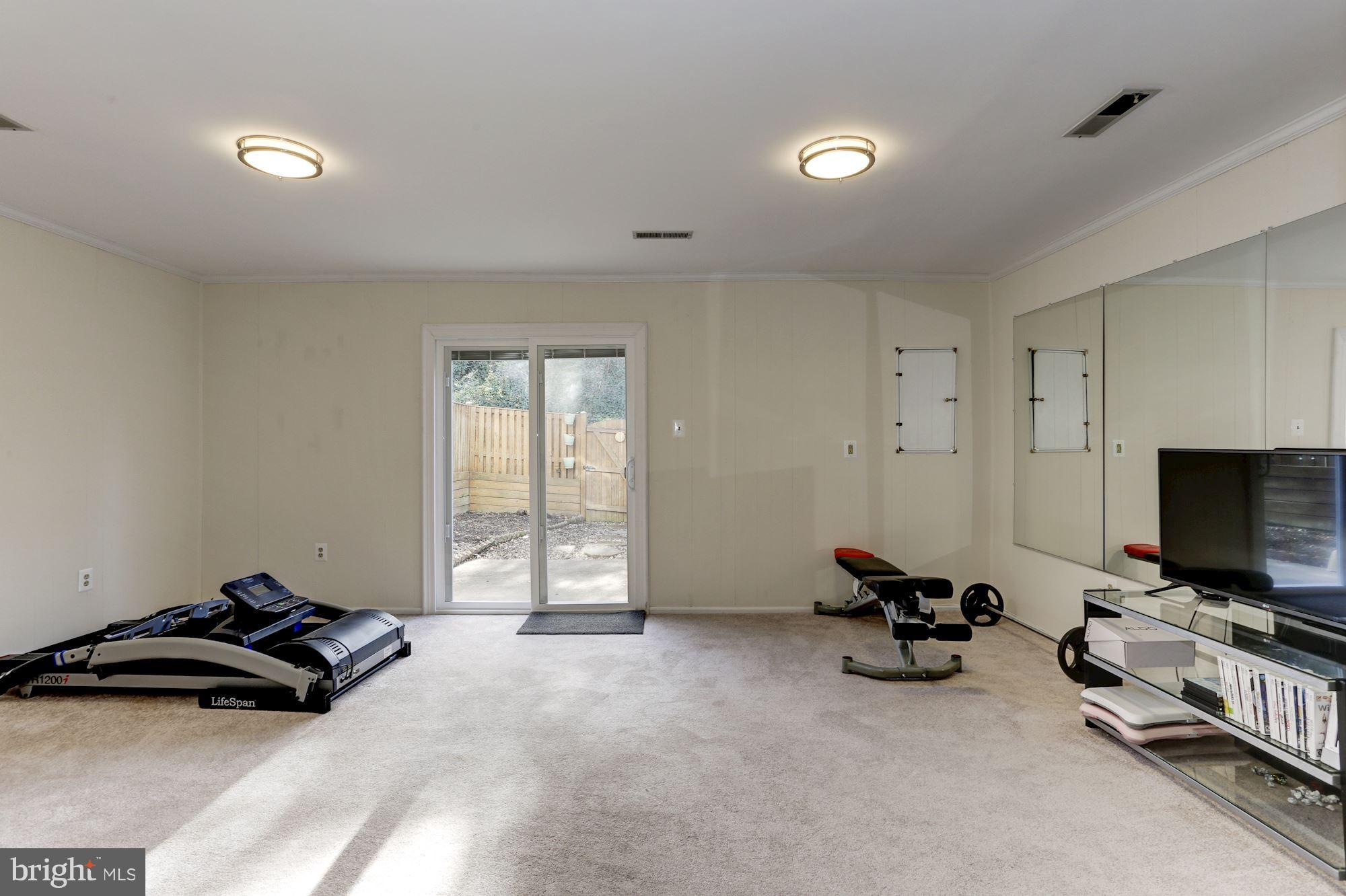 RUNNYMEADE - Residential Lease