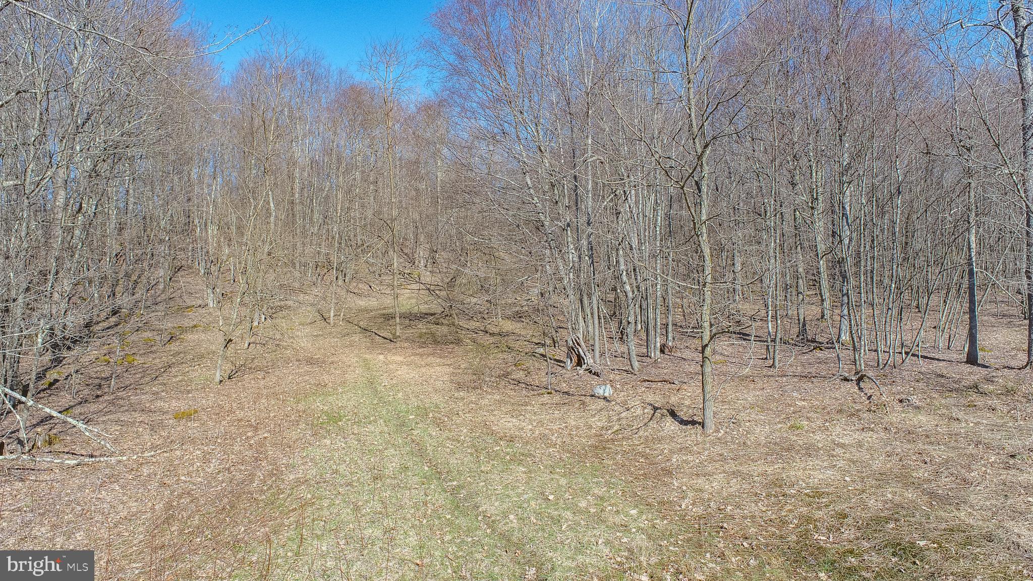 DEEP CREEK HIGHLANDS - Land