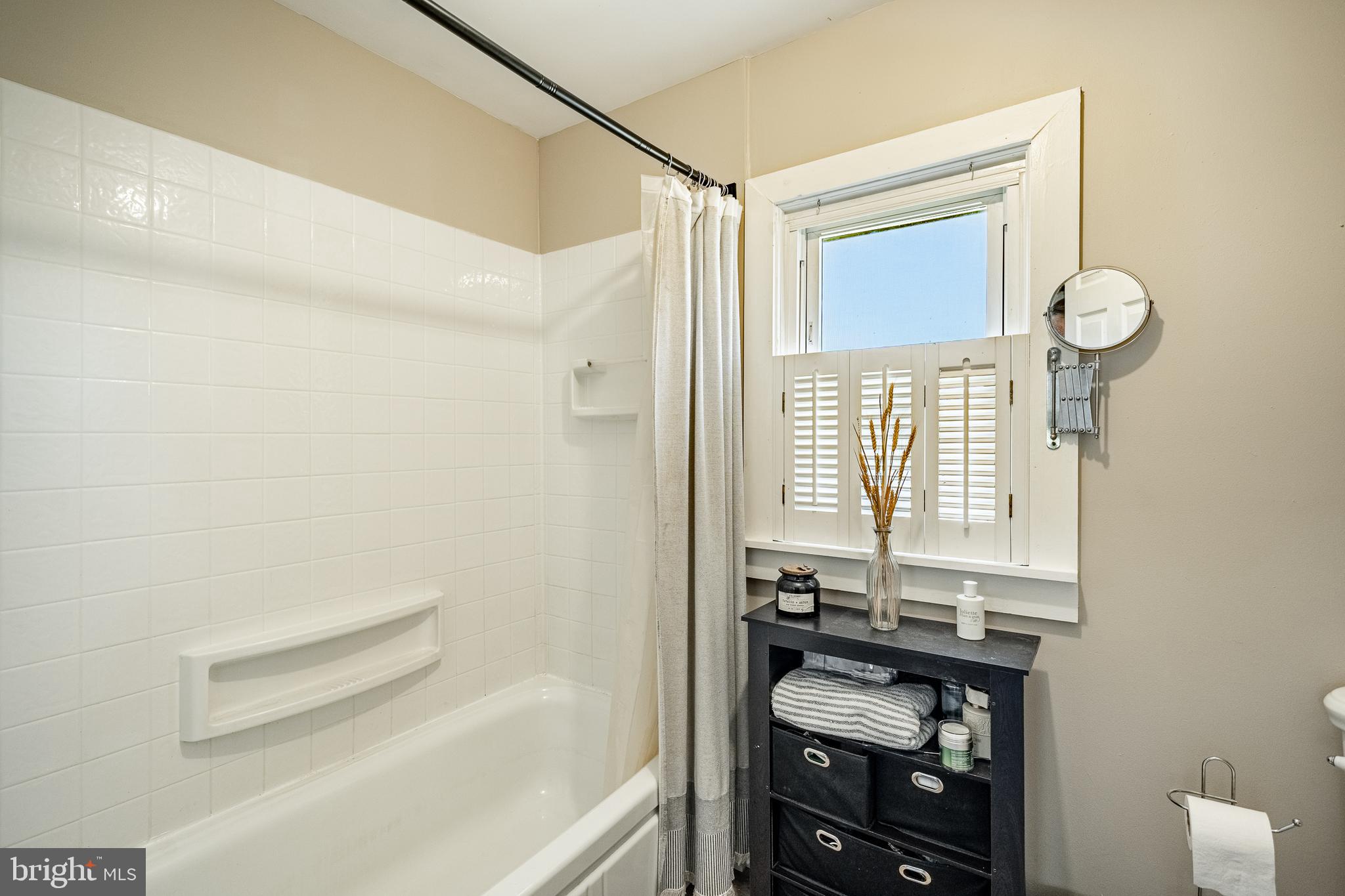 NORWOOD - Residential