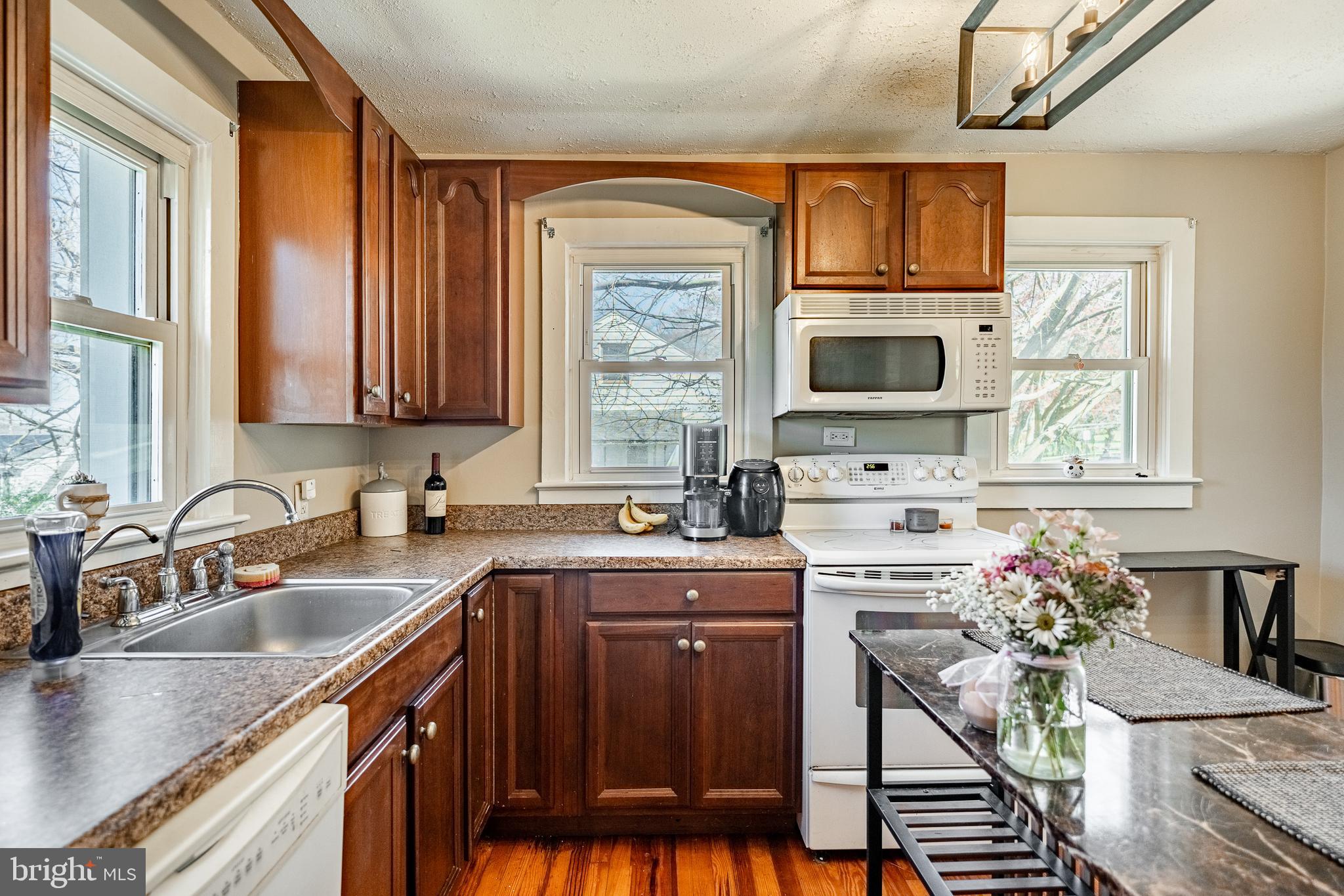 NORWOOD - Residential