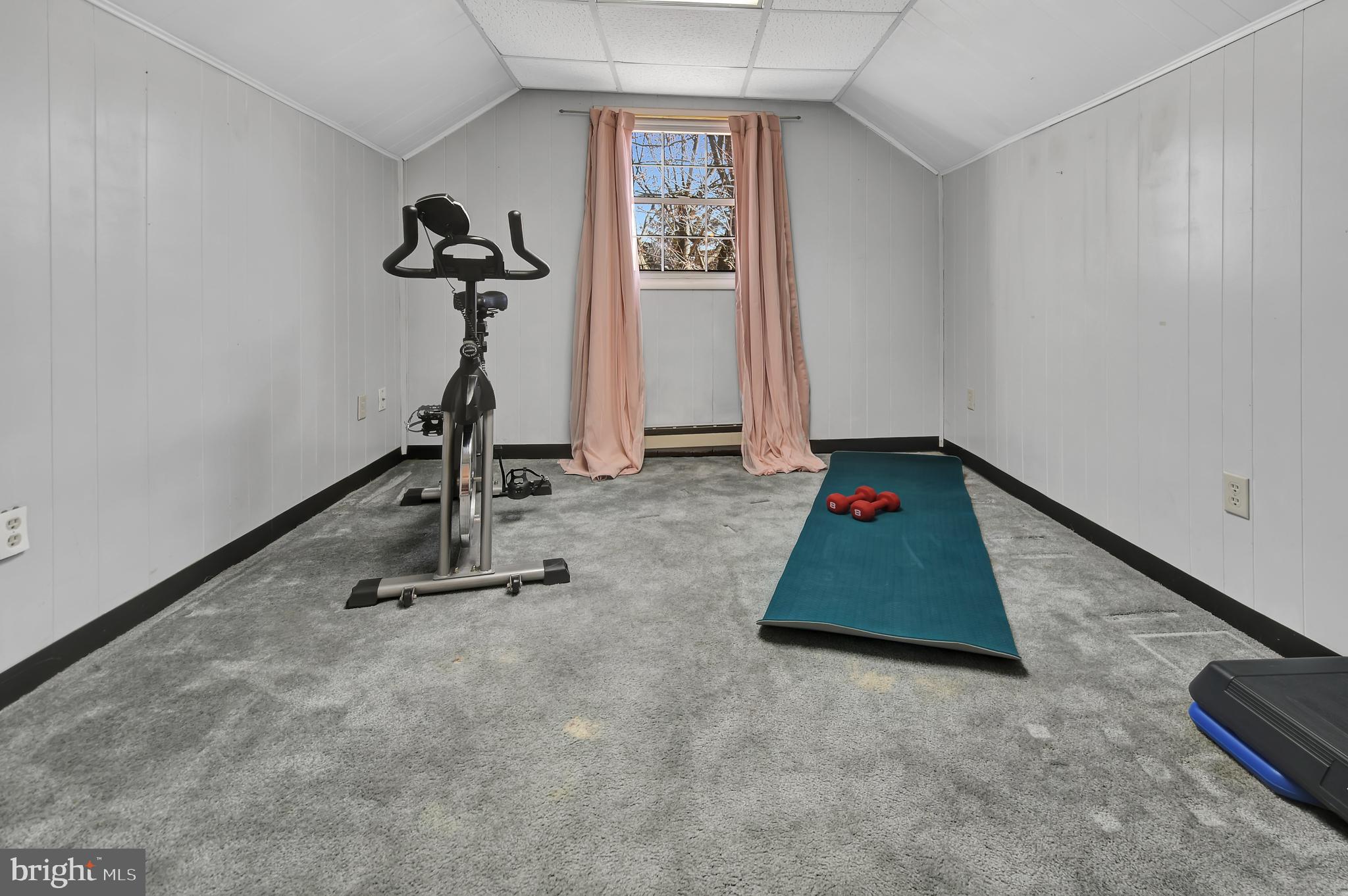 FOUNTAIN HEAD - Residential