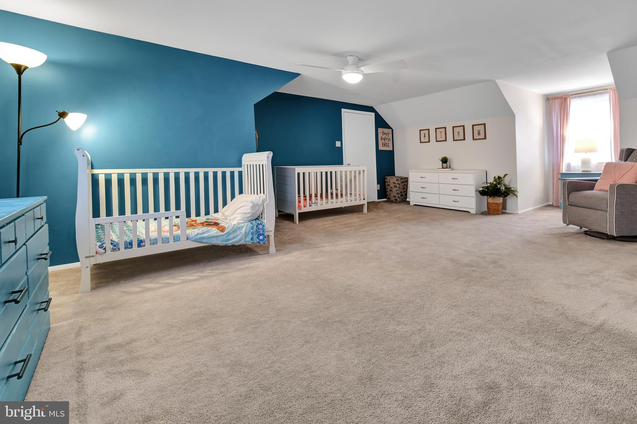 FOUNTAIN HEAD - Residential