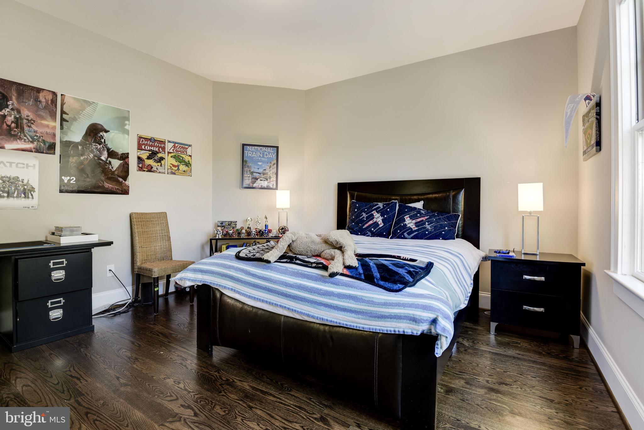 LEE LEXINGTON - Residential