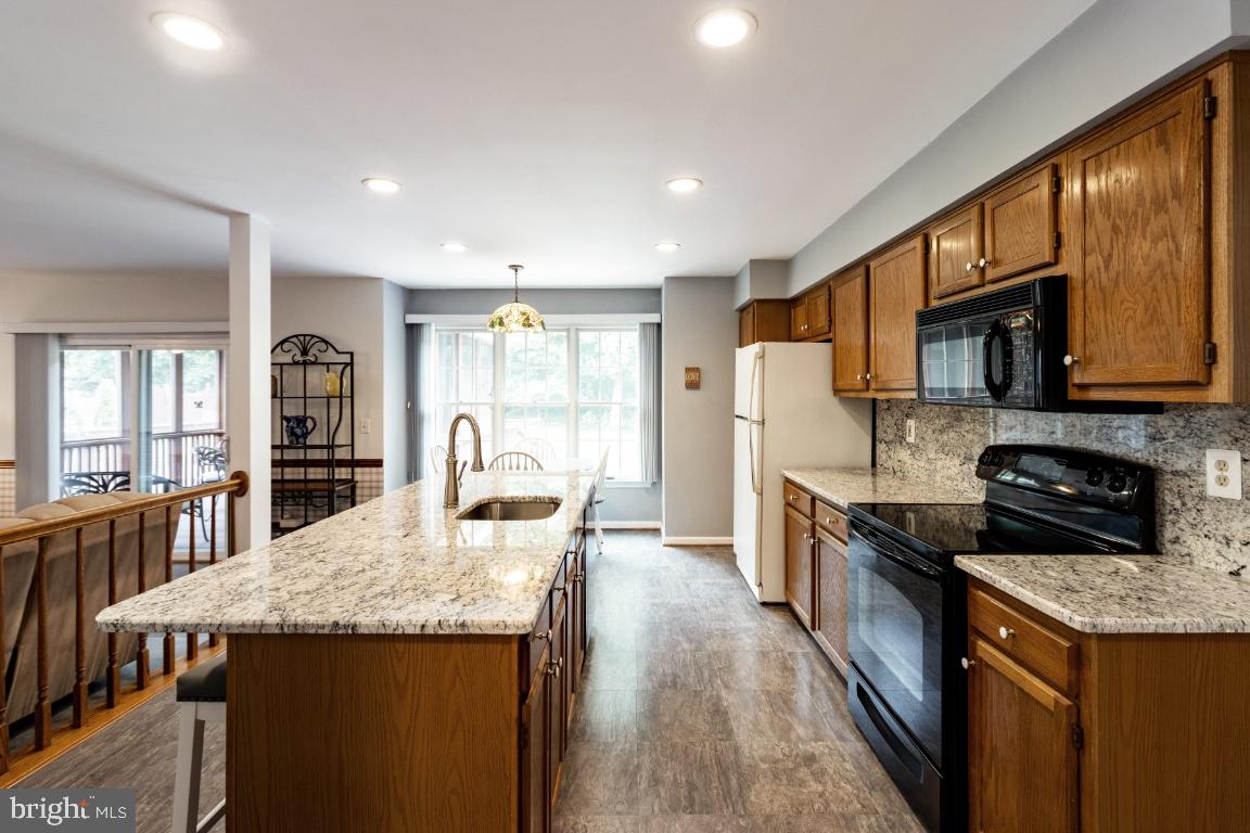 WOODLAND RUN - Residential